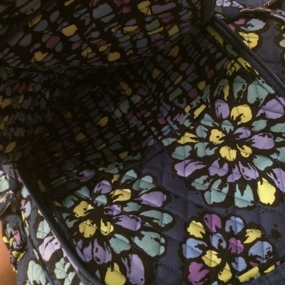 Brand-new Vera Bradley backpack - Picture 3 of 4