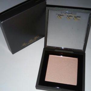 BNIB MAC Limited Edition Bao Bao Wan Summer Opal