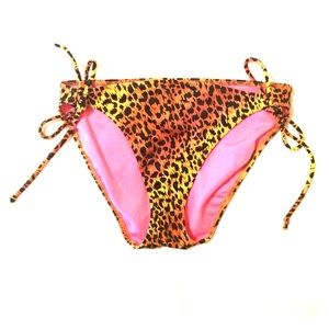 Cheetah print bikini bottoms