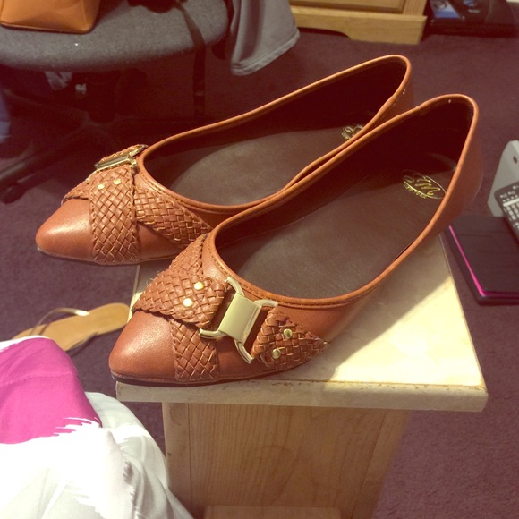 Brown flats