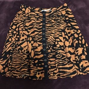 KIMCHI BLUE HIGH WAISTED ANIMAL PRINT SKIRT M