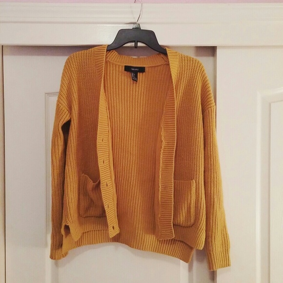 Forever 21 Tops - Knit Cardigan