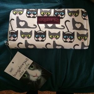 Bungalow 360 kitty cat print wallet New