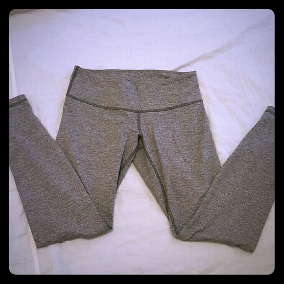 Lululemon wunder unders, heather gray, hemmed
