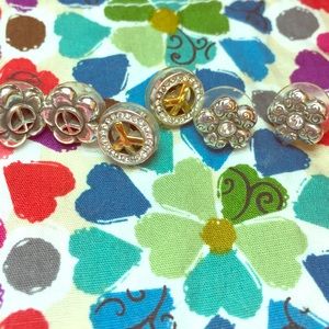 Brighton stud earrings!!