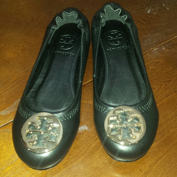 Black tory burch flats