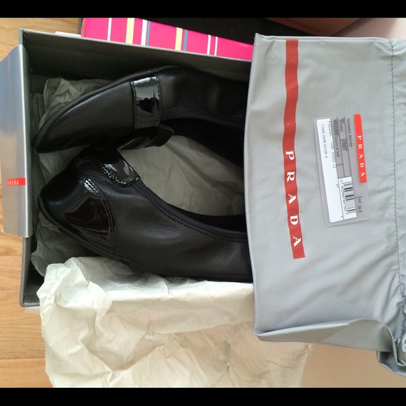 🚫SOLD🚫 Black Prada Loafers - 39.5 - NWT - Picture 4 of 4