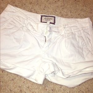 Abercrombie Fitch white cuffed shorts