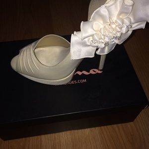 Shoes Nina off white/cream