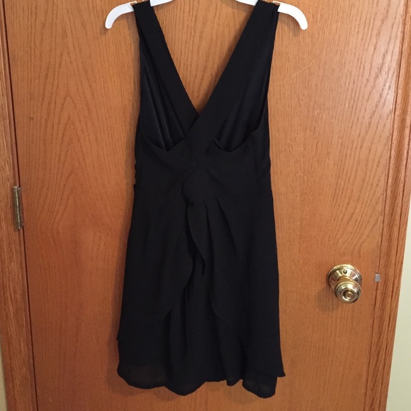 NWT Cals Black cocktail dress - Picture 2 of 2
