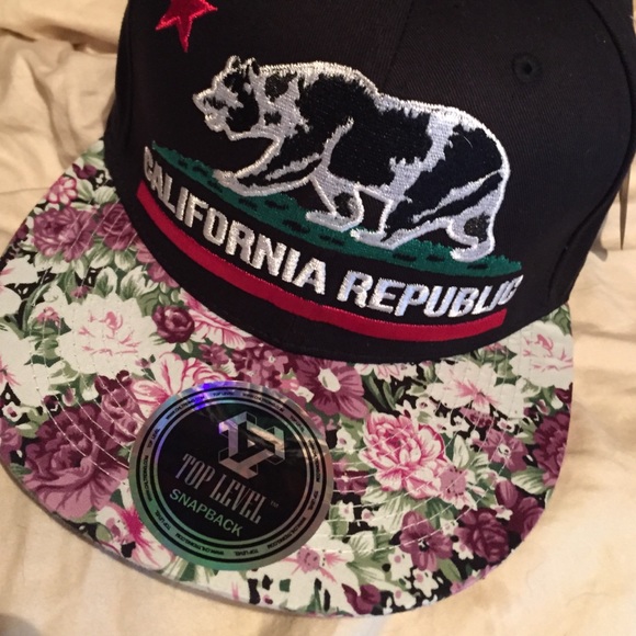 Floral california SnapBack