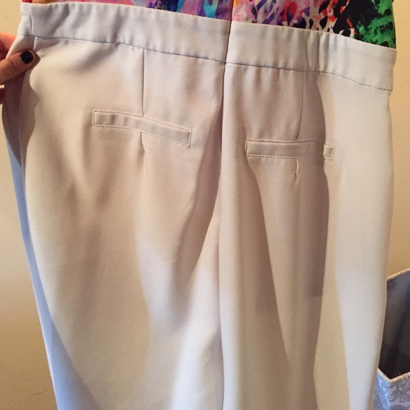 White pantsuit/romper - Picture 3 of 4