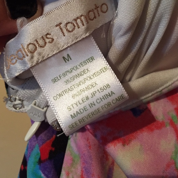 White pantsuit/romper - Picture 4 of 4