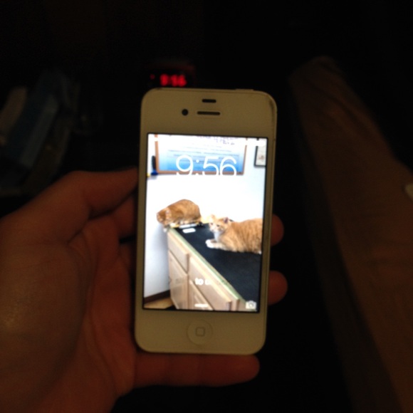 Sold to a family member - Picture 3 of 4