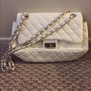 White purse.
