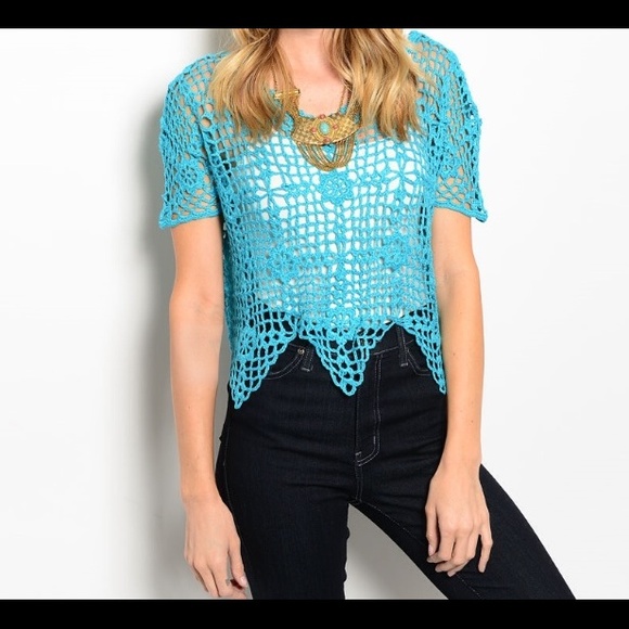 CUTE BLUE CROCHET TOP - Picture 2 of 3