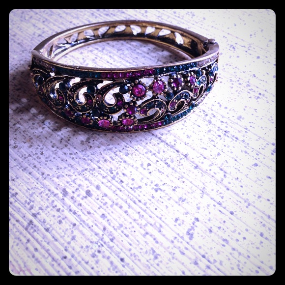 Costume Jewelry Bracelet
