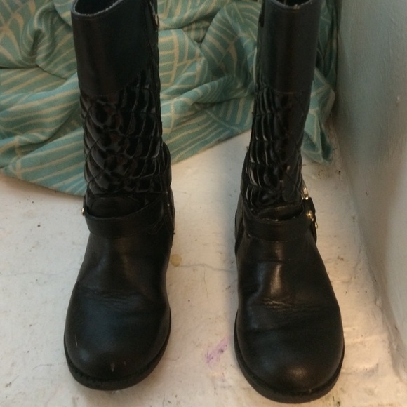 Little girls MK boots