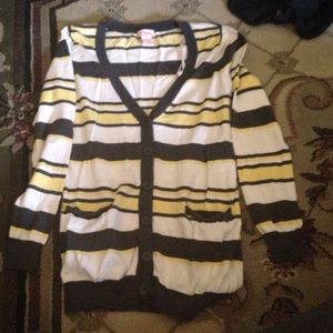 Long sleeved yellow & gray cardigan