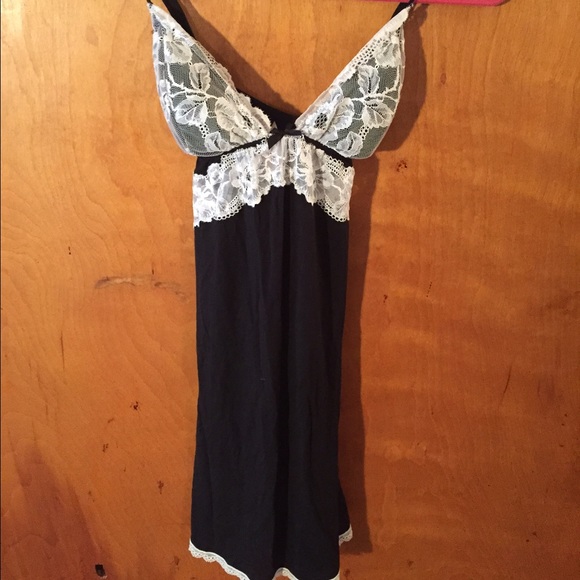 Victoria's Secret Lingerie- Medium- Black/Tan