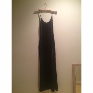 VINTAGE Low Back Velvet Maxi