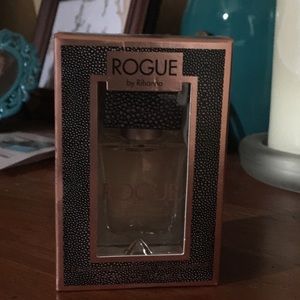 Rogue by Rihanna perfume