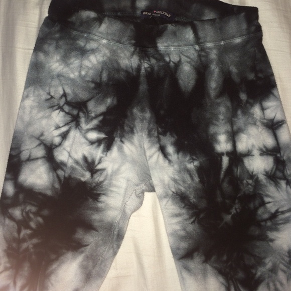 Tie- dye leggings stretchy