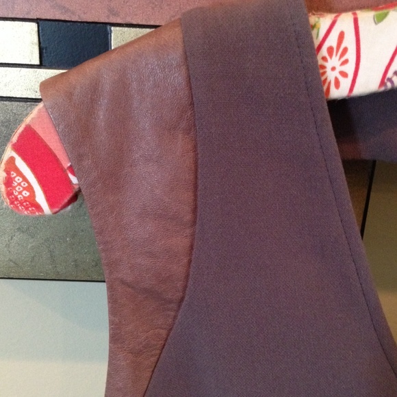 BB Dakota dress with leather trim - Picture 2 of 7