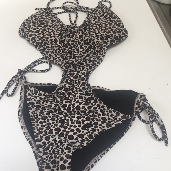 Bathing suit (M)