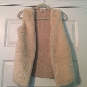 Cream fur vest