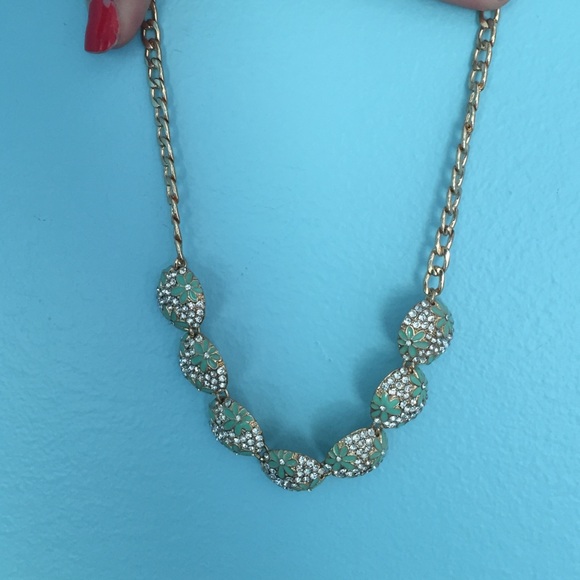 🔴SOLD🔴 Statement Necklace - Picture 1 of 2