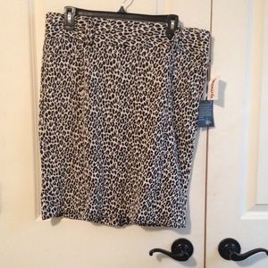 Leopard Print Pencil Skirt