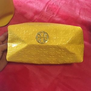 Tory burch make up bag