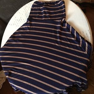 Wear Anywhere! SOMA Flowy Dress / Skirt