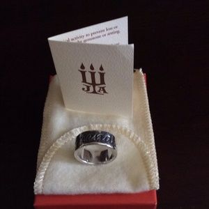 EEUC-James Avery "FriendsForever" ring