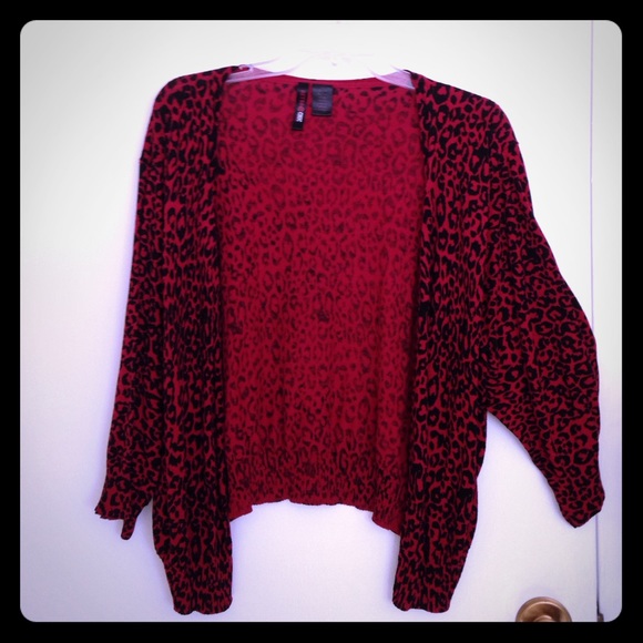 Torrid red and black leopard print sweater - Picture 1 of 1