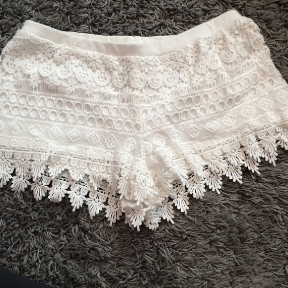 H&now shorts