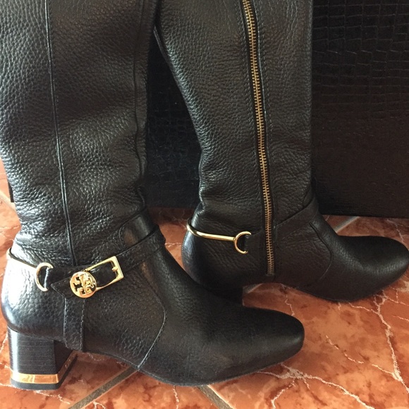 Tory Burch boots - Picture 2 of 2