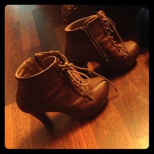 Brown chunky heeled booties