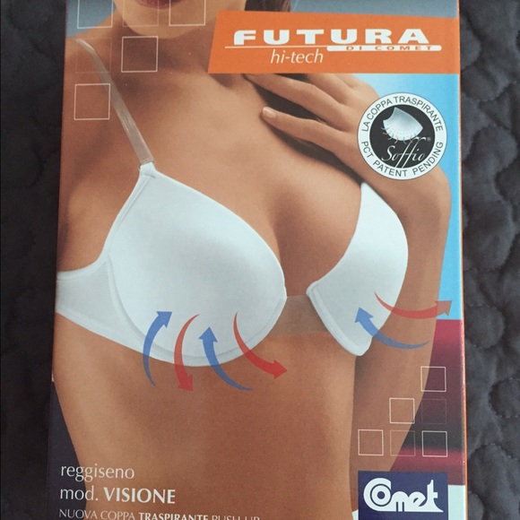 Clear backless bra with clear straps White