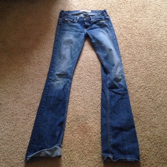 Hollister jeans