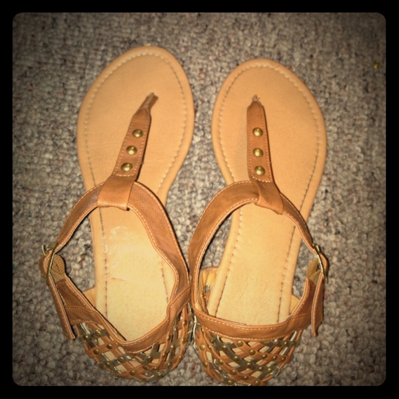 Icing sandals