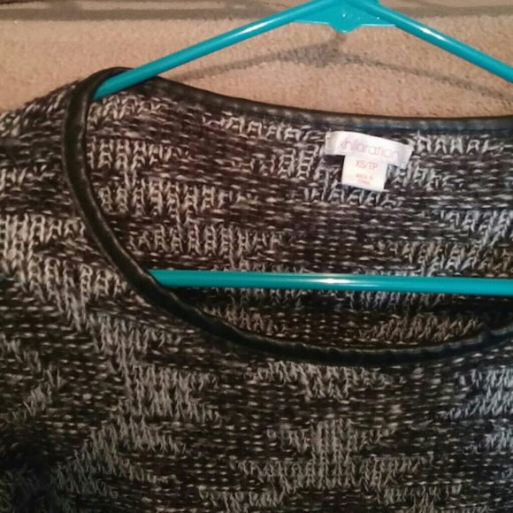 Sweater - Picture 2 of 2