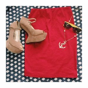 Red xhilaration pencil skirt