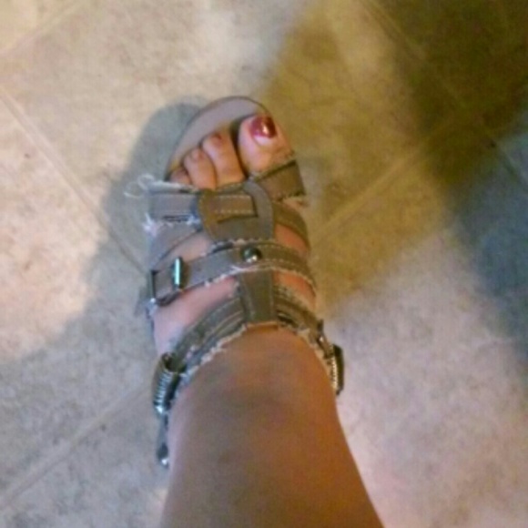 Not Rated gladiator - Picture 4 of 4