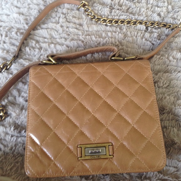 Chanel side bag