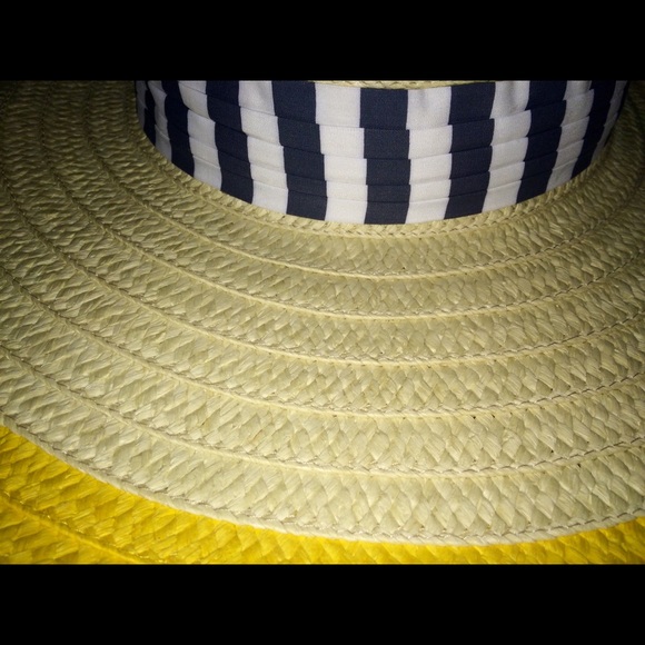 Juicy Couture Sun Hat - Picture 3 of 4