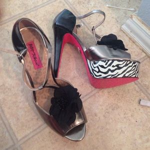 Betsy Johnson heels!