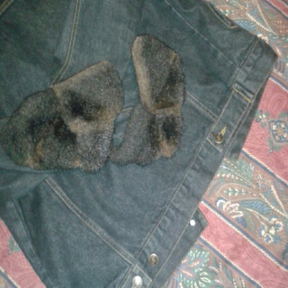 (Short) "Jean Jacket" - Picture 3 of 3