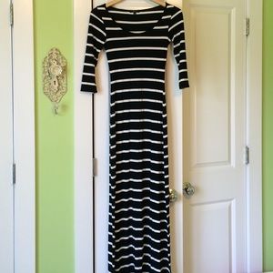 Black and white stripped maxi dress